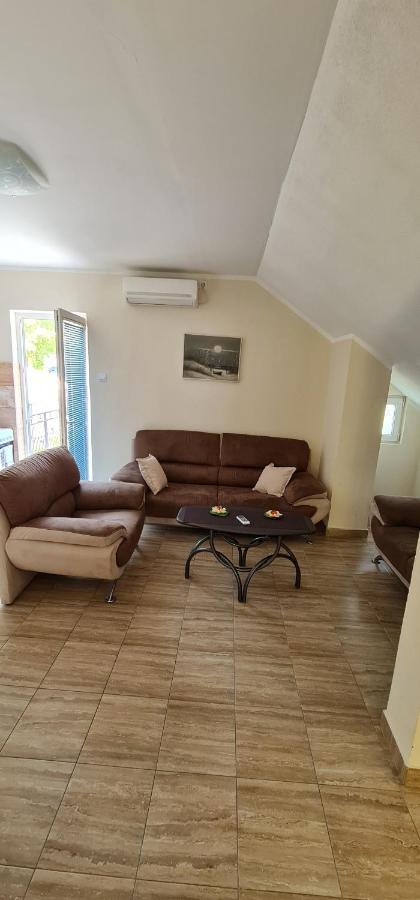 Apartman Nina2 Risan Extérieur photo