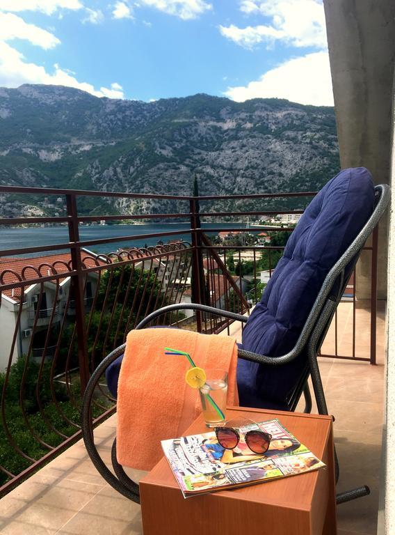 Apartman Nina2 Risan Extérieur photo