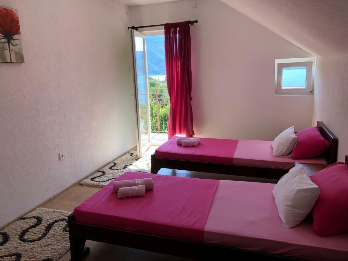 Apartman Nina2 Risan Extérieur photo