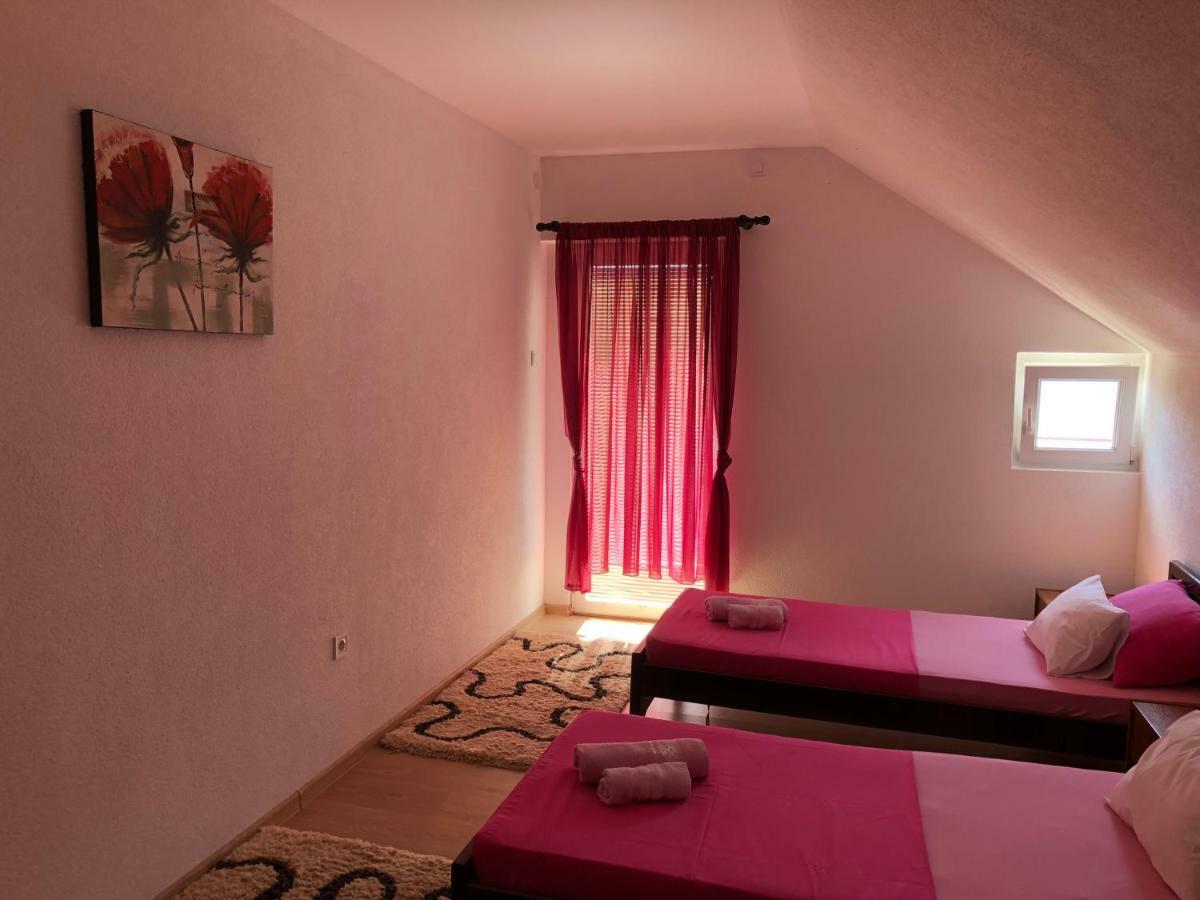 Apartman Nina2 Risan Extérieur photo