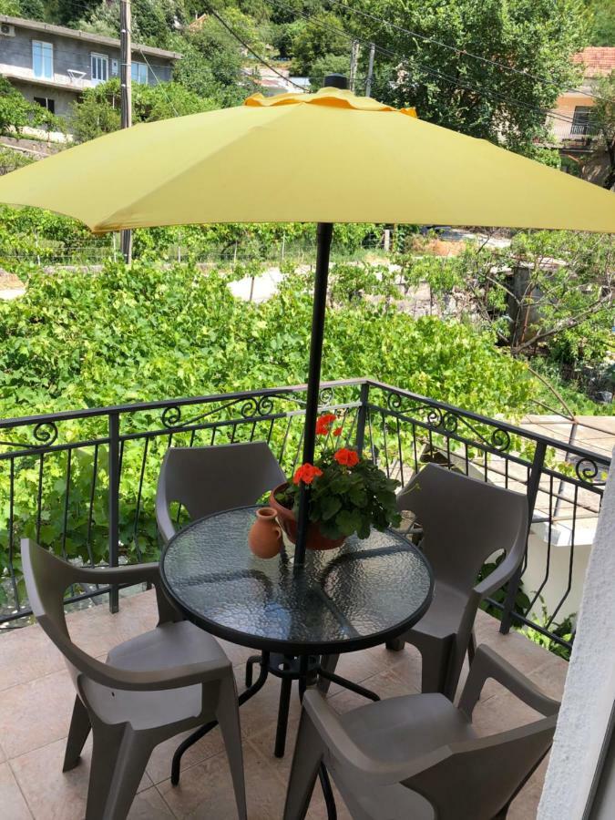 Apartman Nina2 Risan Extérieur photo
